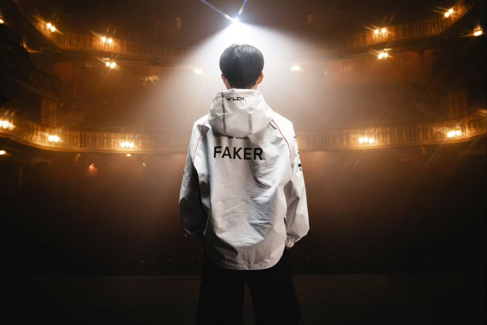 LPL春季赛常规赛今日首发名单：Flandre回归首发