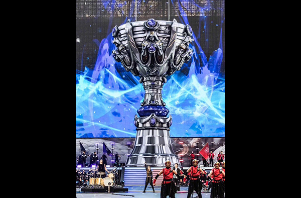 LPL夏季赛W6D4：Jwei对阵老东家，Rookie对位Shanks