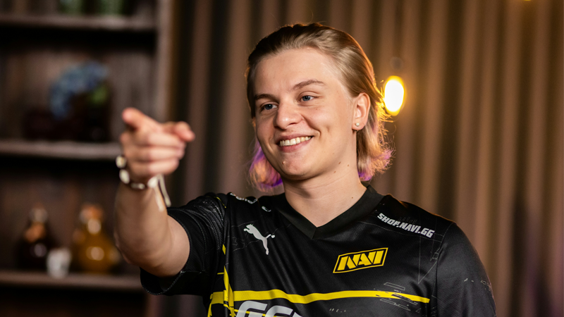 我在电竞20年的黄金时代成为世界冠军，但也要为电竞未来而努力