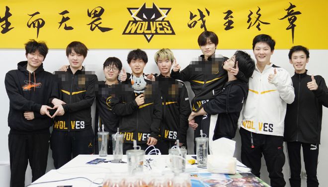 据LCK官方消息，将于12月22日本周四开启LCK2022年度颁奖典礼，并将在多个频道开启直播